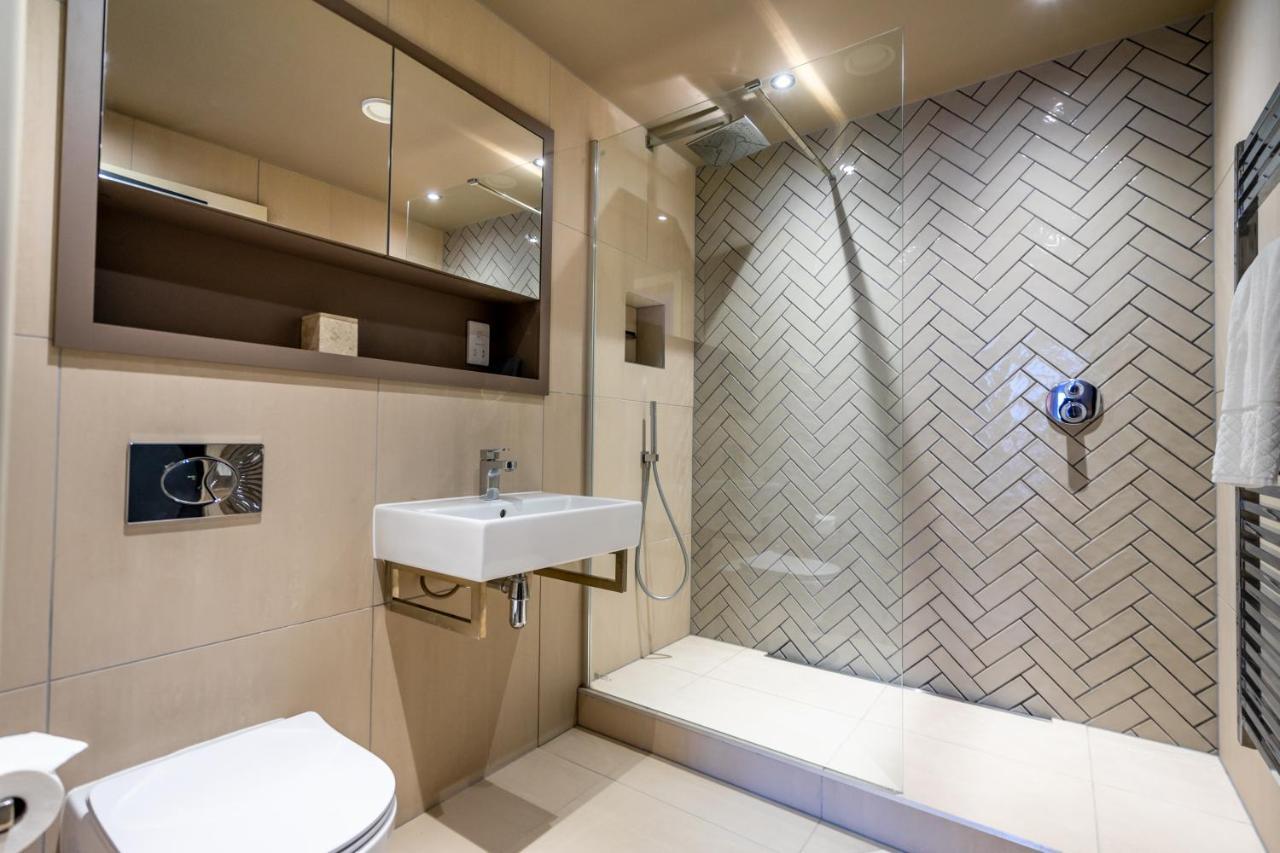 Twenty Seven Hq Apartment York Luaran gambar
